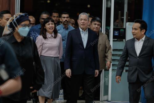 DATUK SERI FADILLAH YUSOF
