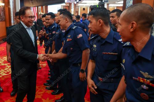 DATUK SERI ANWAR IBRAHIM