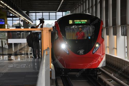 MRT LALUAN PUTRAJAYA FASA SATU SEDIA BEROPERASI