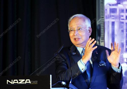 KL48_09112015_PM_NAZA