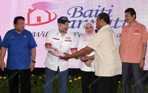 KL48_09112017_AGONG_BN201711070691