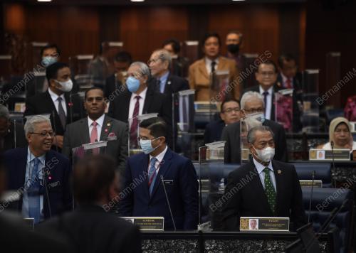PERSIDANGAN PARLIMEN PENGGAL KETIGA 