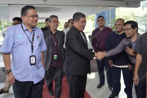 KL48_12062018_MOHAMAD_SABU