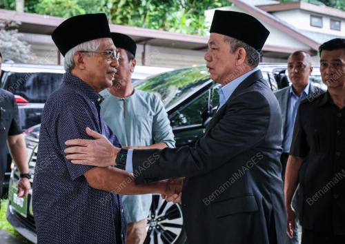 DATUK SERI FADILLAH YUSOF