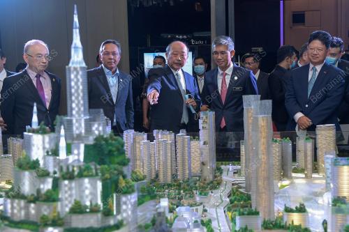 DATUK SERI TENGKU ZAFRUL TENGKU ABDUL AZIZ