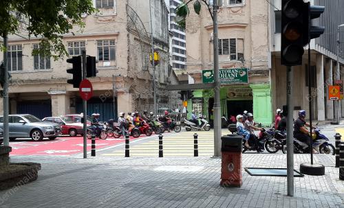 KL48_16032017_ZON_MOTO