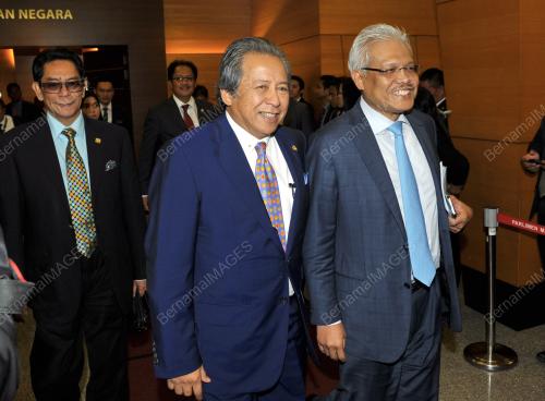 KL48_16112015_PARLIMEN