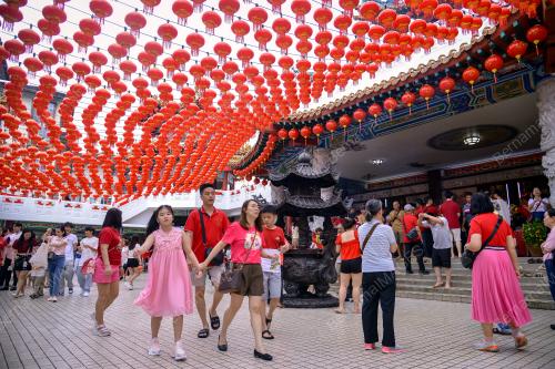 TINJAUAN SAMBUTAN TAHUN BARU CINA