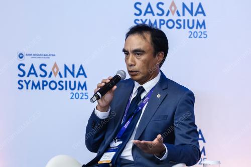 ADNAN ZAYLANI MOHAMAD ZAHID