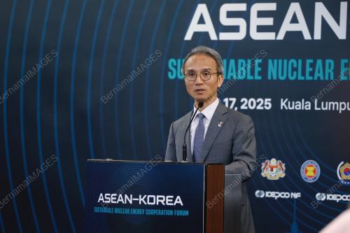 DATUK SERI FADILLAH YUSOF
