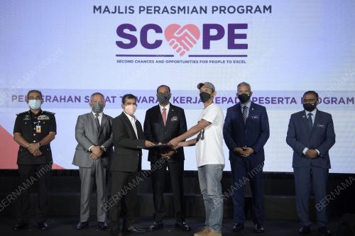 DATUK SERI M SARAVANAN