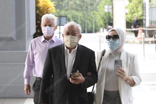 DAYUK SERI BUNG MOKTAR RADIN