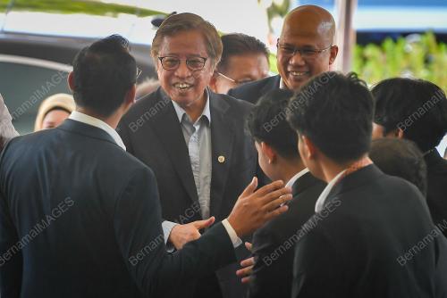 TAN SRI ABANG JOHARI TUN OPENG
