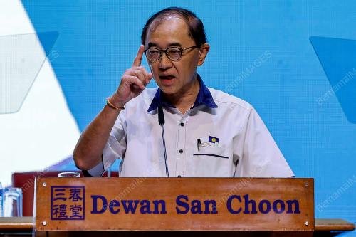 DATUK DR MAH HANG SOON