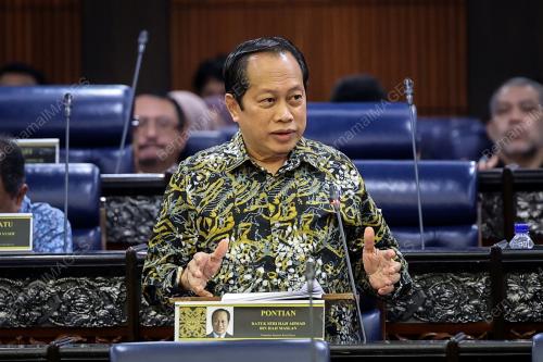 DATUK SERI AHMAD MASLAN