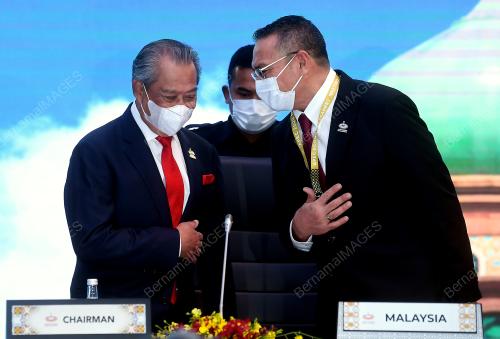TAN SRI MUHYIDDIN YASSIN