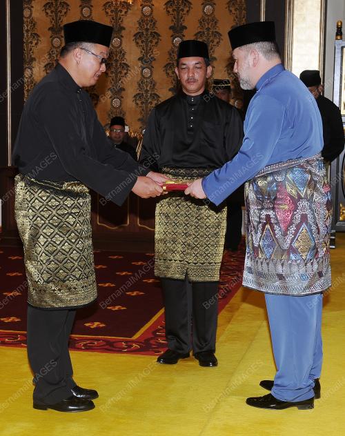 KL48_21022017_WATIKAH