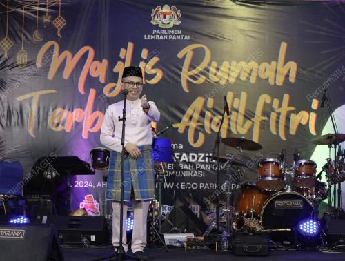 FAHMI FADZIL