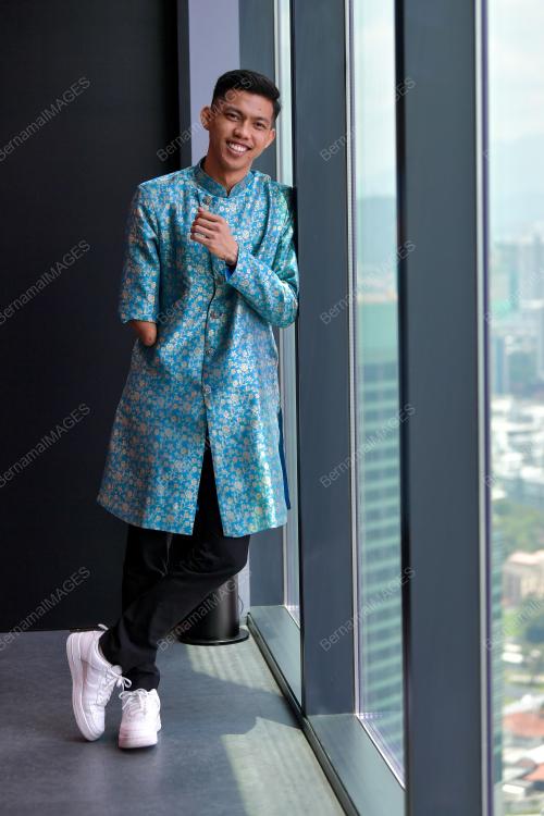 ZUBIR KHAN