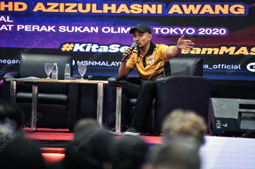 DATUK MOHD AZIZULHASNI AWANG