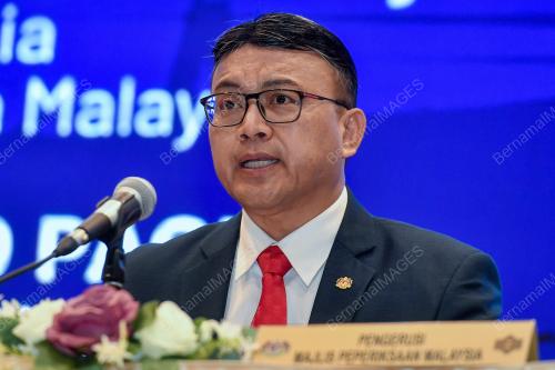PROF DATUK DR MOHD EKHWAN TORIMAN
