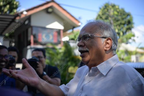 PROFESOR DR P. RAMASAMY