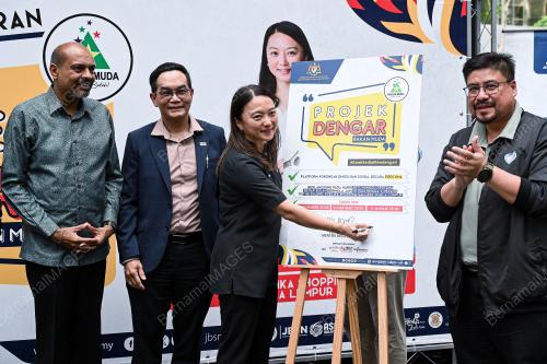 HANNAH YEOH