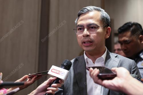 FAHMI FADZIL