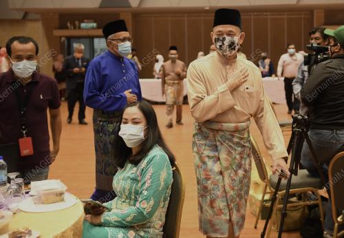 DATUK SERI FADILLAH YUSOF