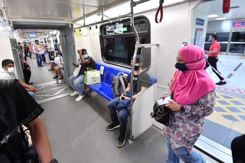 LRT KELANA JAYA