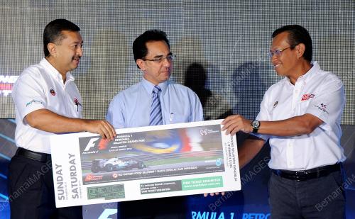 KL48_29012013_F1_PETRONAS