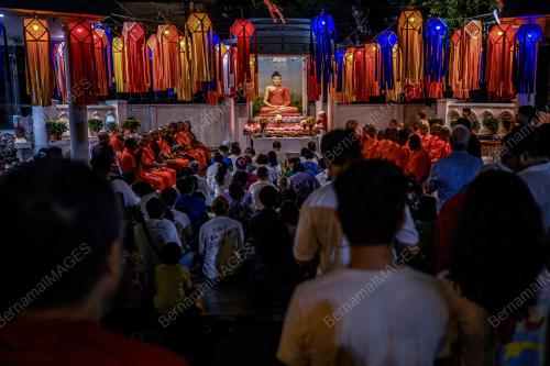 MALAM PERAYAAN HARI WESAK