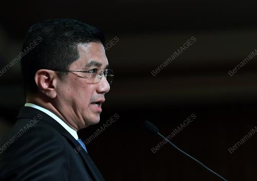 KL48_30102018_AZMIN