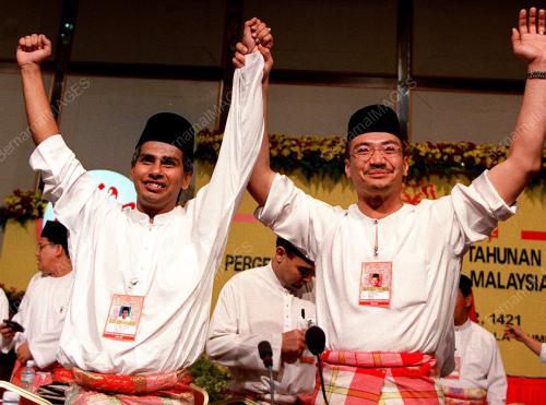 KL49-10_05_2000KETUA-NAIB_KETUA_07012016