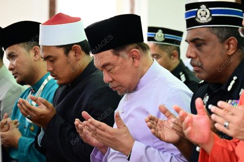 DATUK SERI ANWAR IBRAHIM