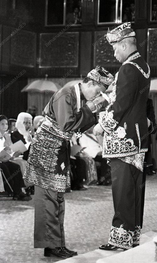HARI KEPUTERAAN