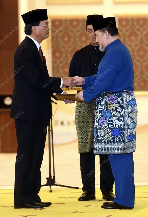 KL49_02072018_WATIKAH