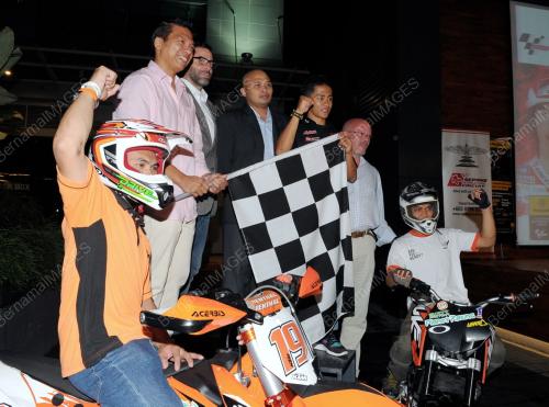 KL49_04092012_MOTO3