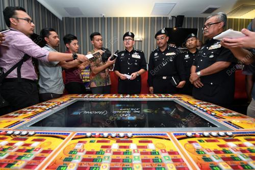 KL49_05042018_POLIS_BN201804054256