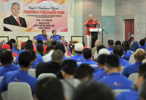 KL49_05112016_KKMM