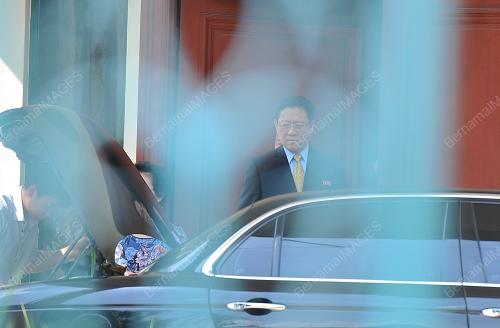 KL49_06032017_KOREA
