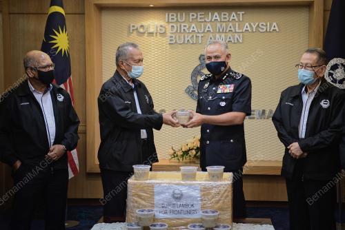 DATUK SERI ACRYL SANI ABDULLAH SANI