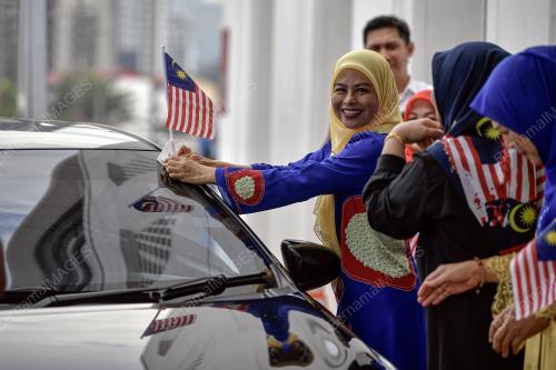 DATUK SERI DR NORAINI AHMAD