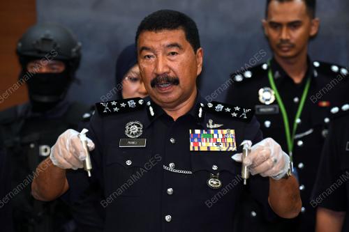 DATUK RAMLI DIN