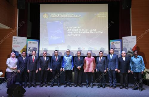 SENATOR TENGKU DATUK SERI ZAFRUL TENGKU ABDUL AZIZ