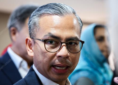 DATUK FAHMI FADZIL