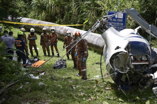 NAHAS HELIKOPTER TERHEMPAS