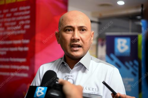 MOHD FUAD AHMAD