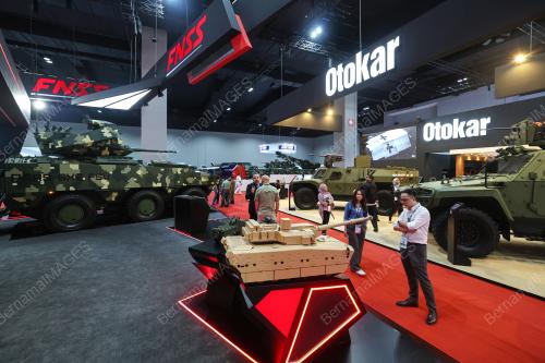 PAMERAN PERKHIDMATAN PERTAHANAN ASIA (DSA)
