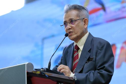 DATUK SERI MOHD HISHAMUDIN MD YUNUS